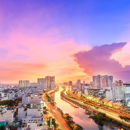 Cbd Rivergate- Infinity Pool Signature 胡志明市 外观 照片