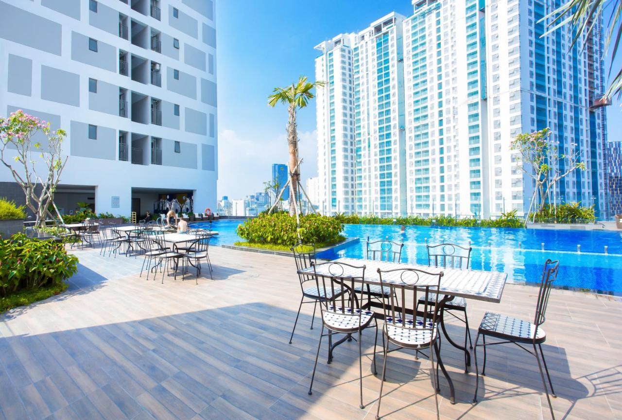 Cbd Rivergate- Infinity Pool Signature 胡志明市 外观 照片