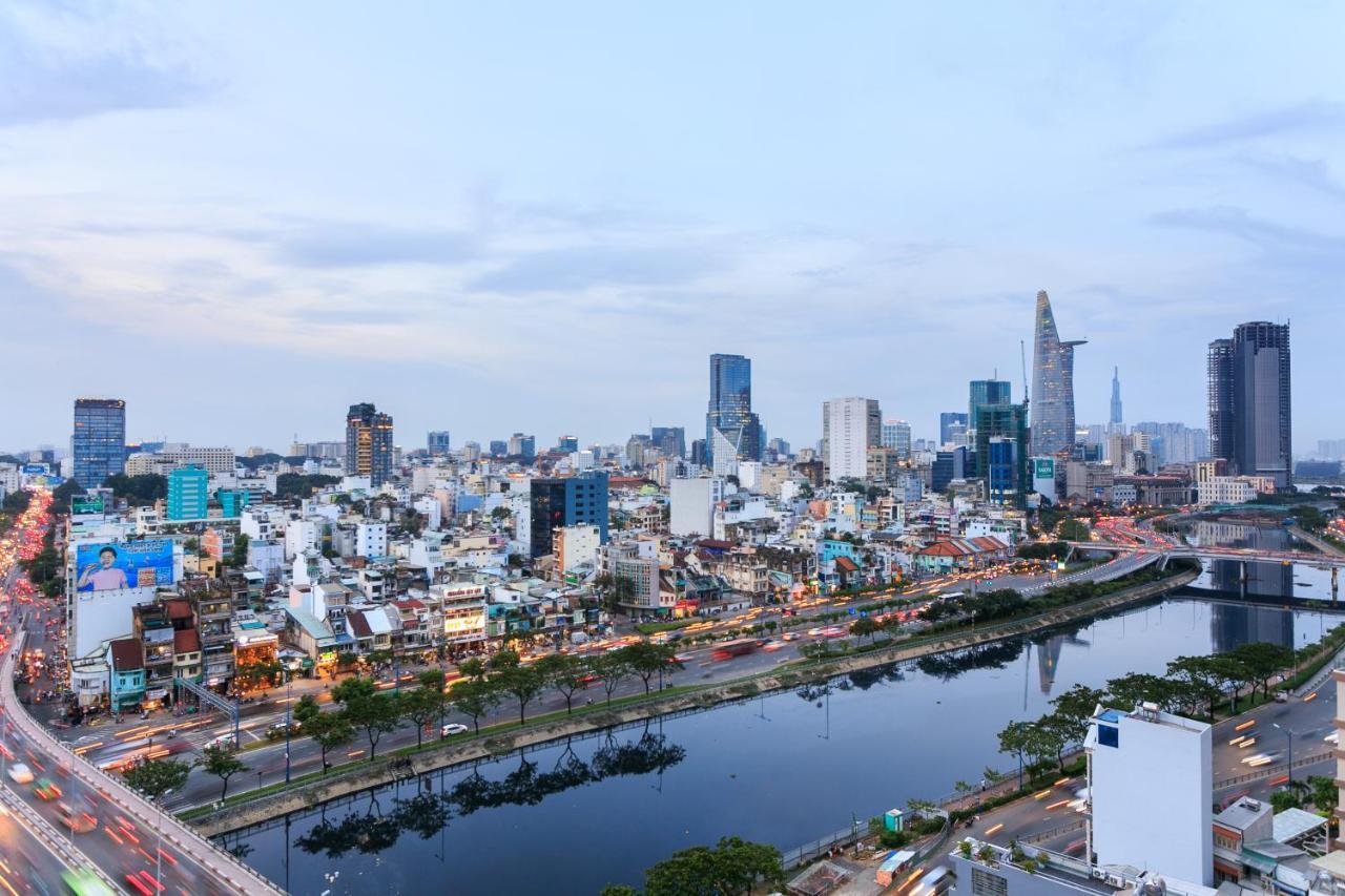 Cbd Rivergate- Infinity Pool Signature 胡志明市 外观 照片