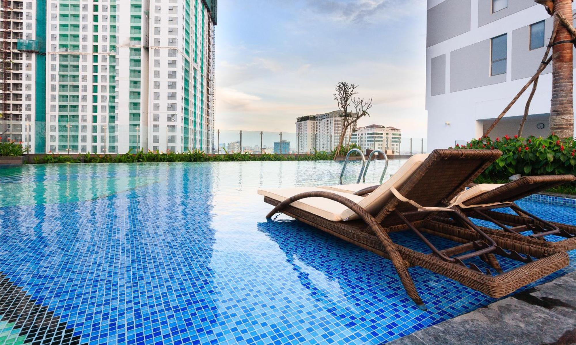 Cbd Rivergate- Infinity Pool Signature 胡志明市 外观 照片